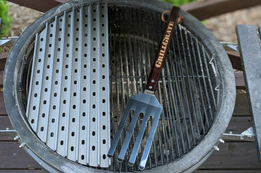 Direct Grilling at Higher Temperatures! This half-moon shape covers 45% of the grill's surface, and works great directly above the Slow 'N Sear.