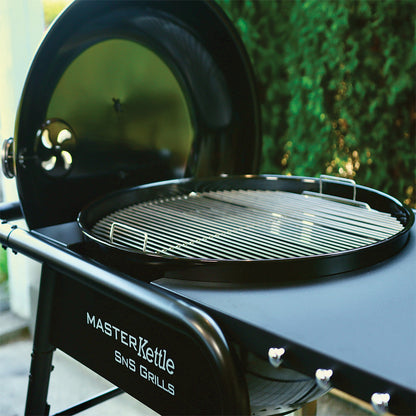 Slow 'N Sear® MasterKettle Charcoal Grill + Smoker